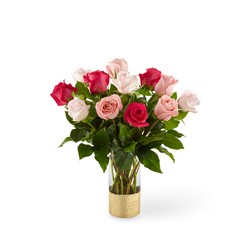 The FTD Love & Roses Bouquet From Rogue River Florist, Grant's Pass Flower Delivery